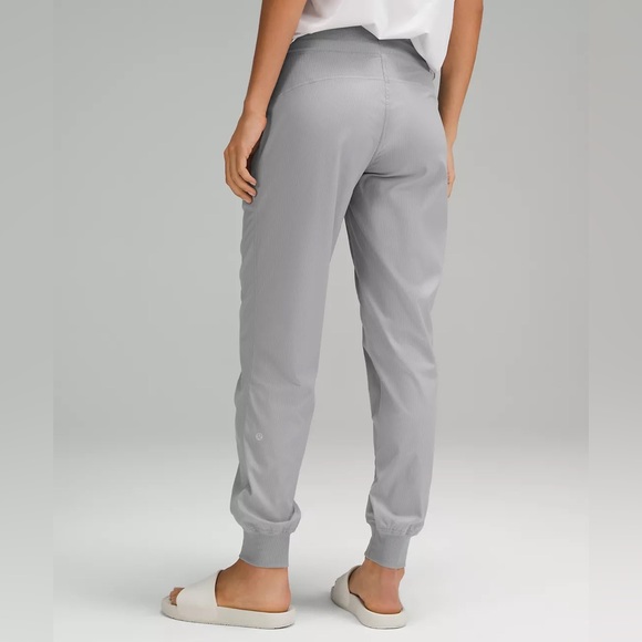 NWT Lululemon Dance Studio Mid-Rise Jogger Full Length - Picture 3 of 5